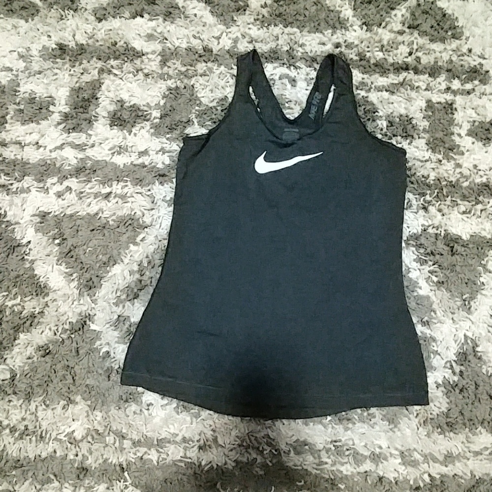Nike dry fit top